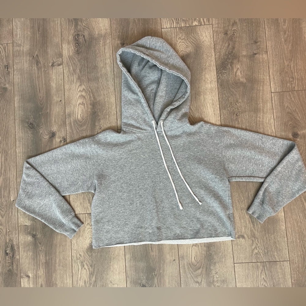 Women’s XS Cropped Hoodie